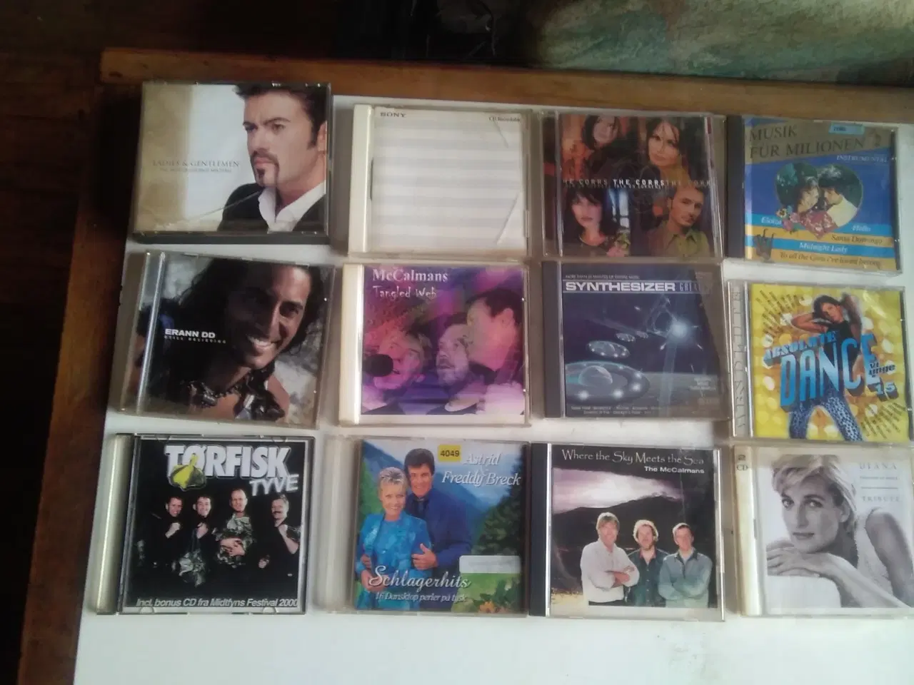 Billede 2 - CD er Byt m gl DK Lystspil før 1975  oa som vist 