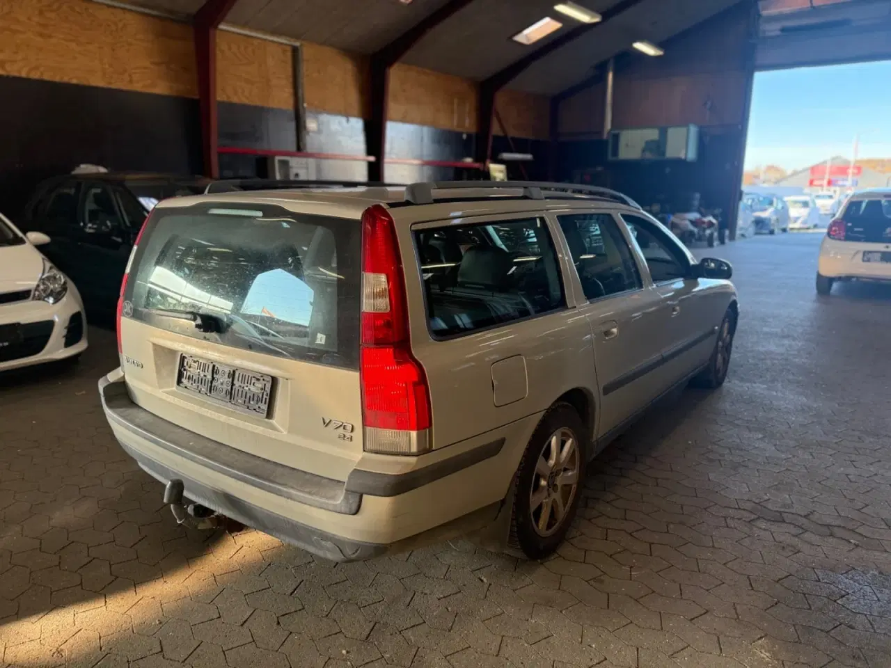Billede 5 - Volvo V70 2,4 140 Addition