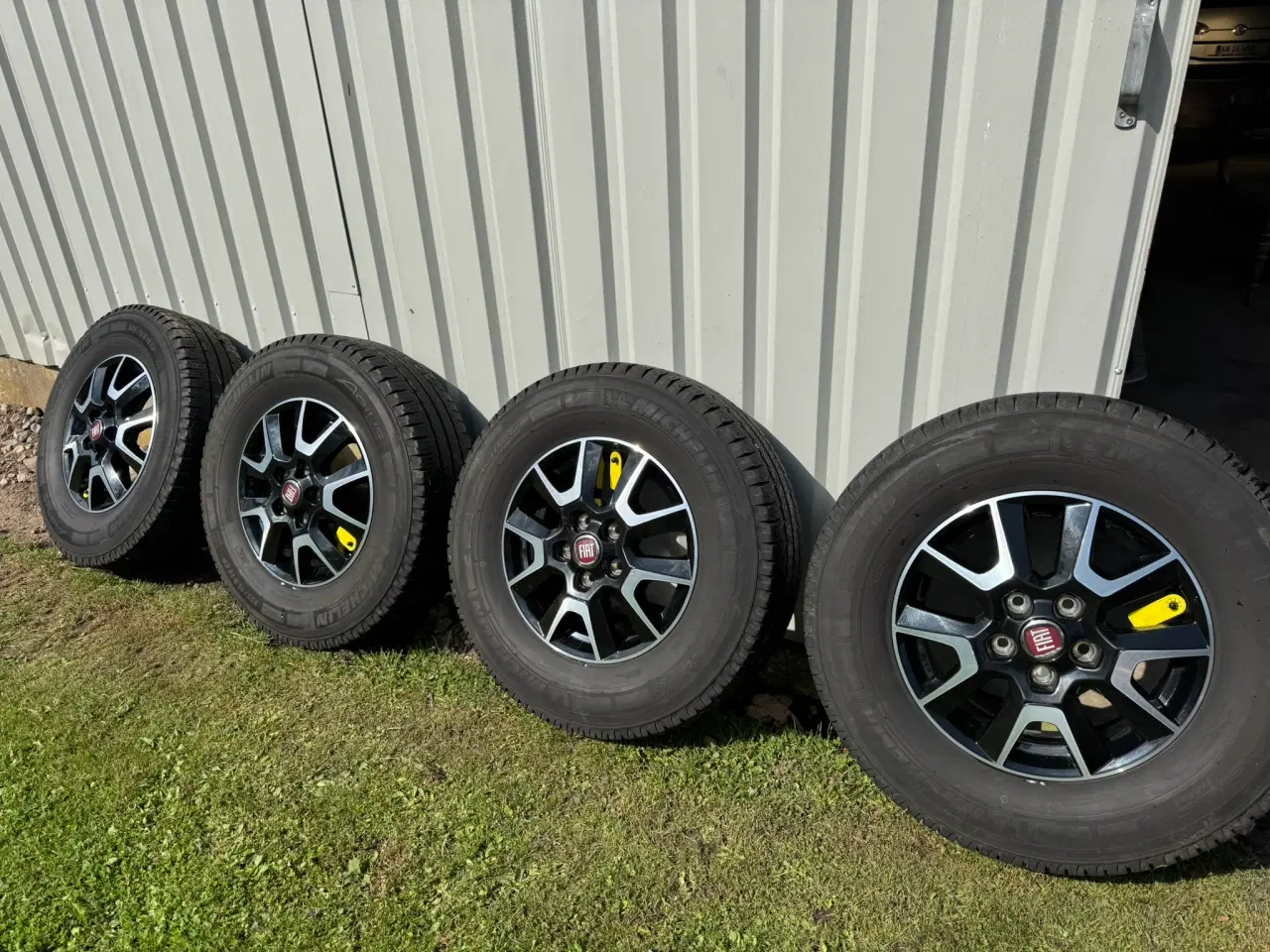 Billede 1 - Fiat Ducato 16" alu-fælge og dæk, originale
