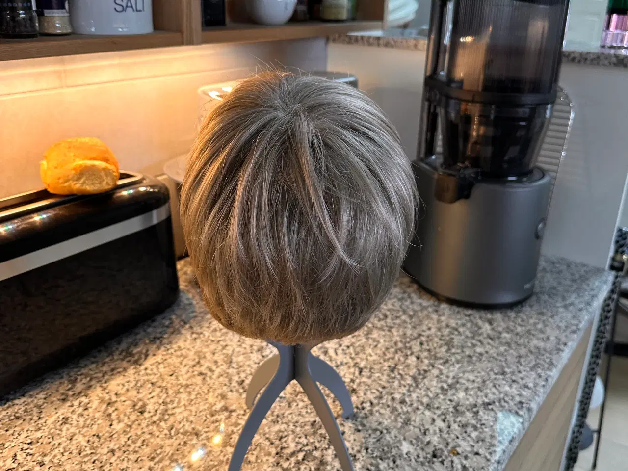 Billede 3 - Paryk fra Ellen Wille - smuk og meget naturlig