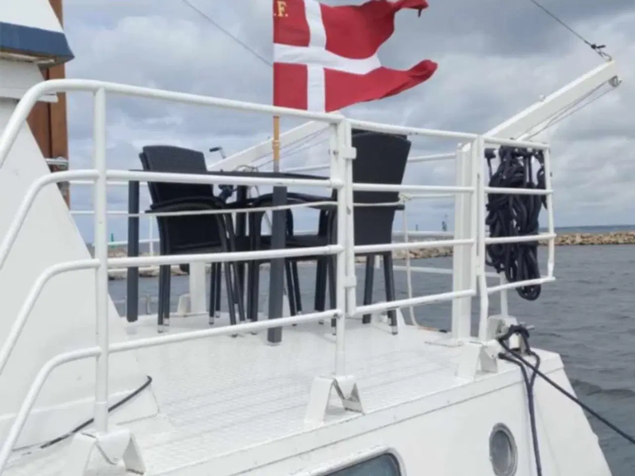 Billede 10 - motorbåd, sommerhus, bo båd, hyggebåd,