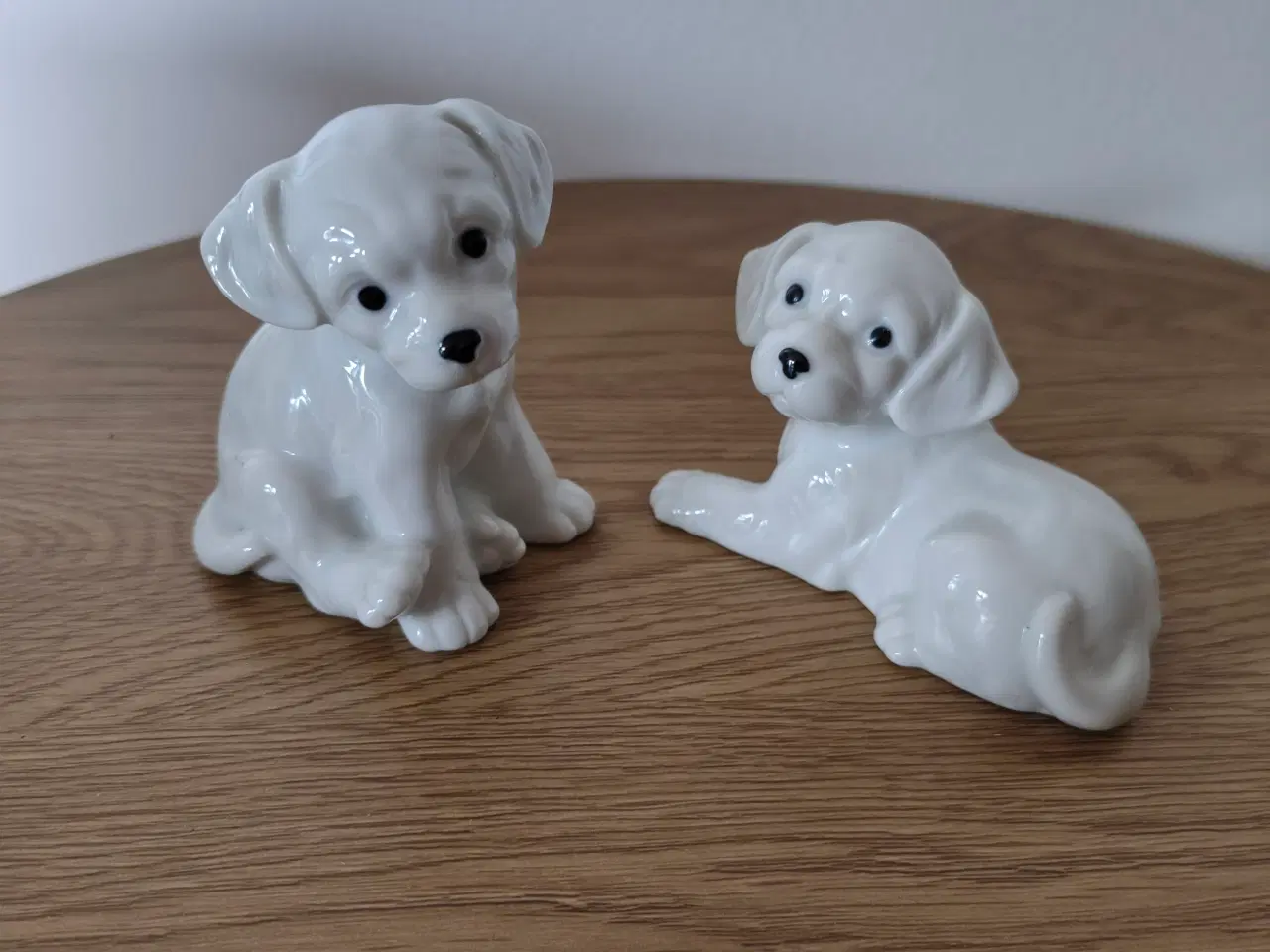 Billede 2 - Flotte Porcelænshunde