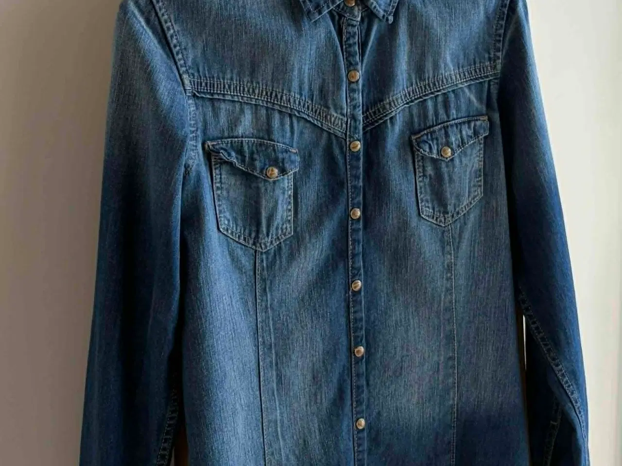 Billede 2 - Gabba denimskjorte, str. L