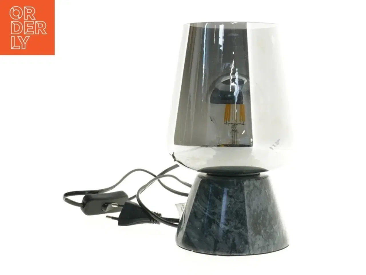 Billede 5 - Bordlampe med marmor base fra Søstrene Grene (str. 23 x 14 cm)