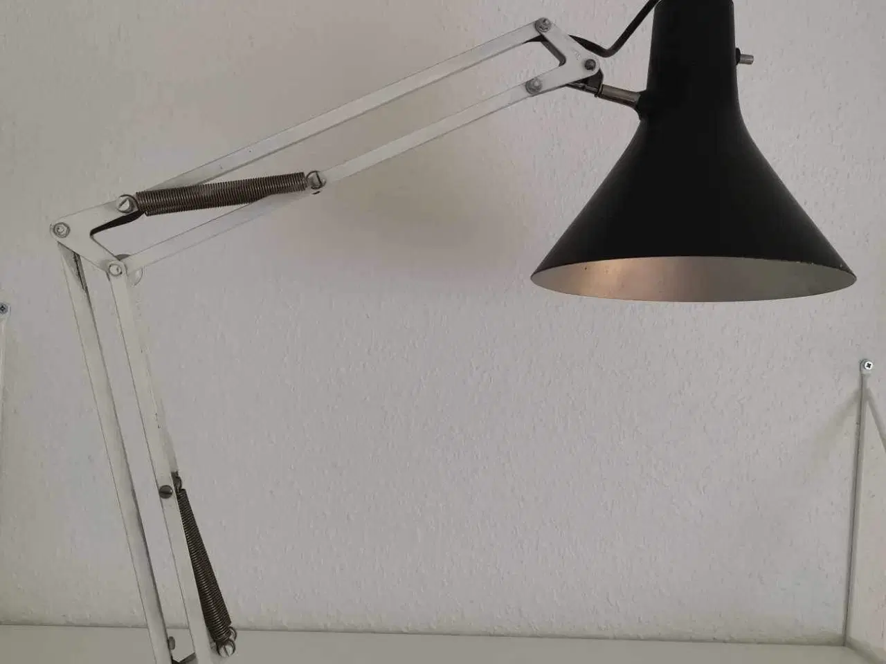 Billede 1 - Arkitektlampe med sort skærm