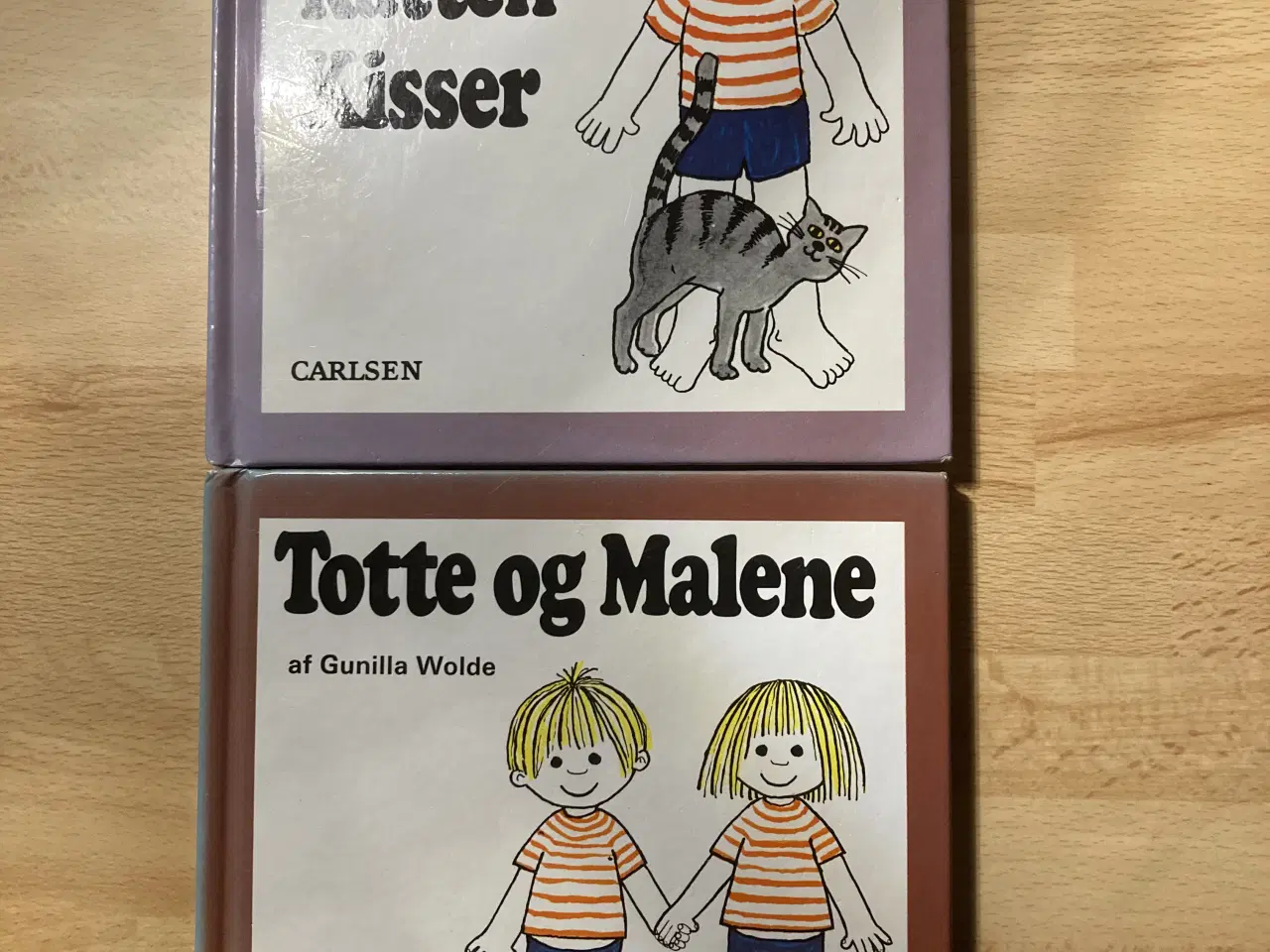 Billede 3 - Lotte og Totte bøger ;-)