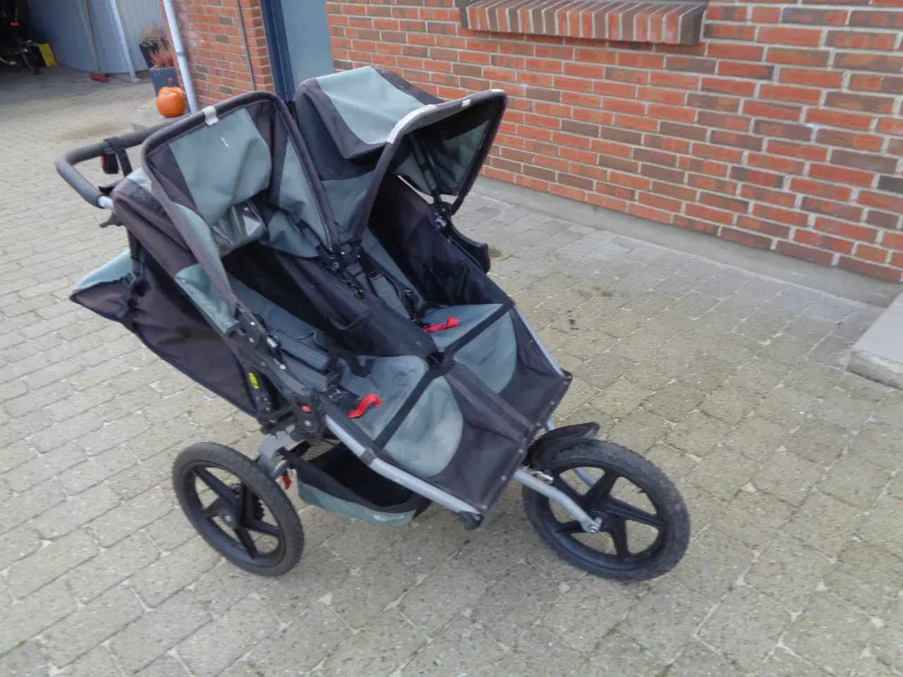 Billede 1 - babyjogger dobbelt