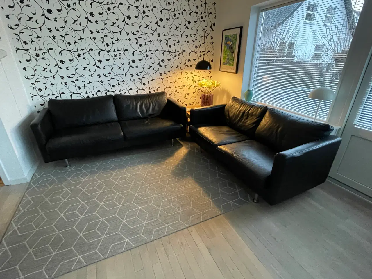 Billede 1 - 2 sorte lædersofaer