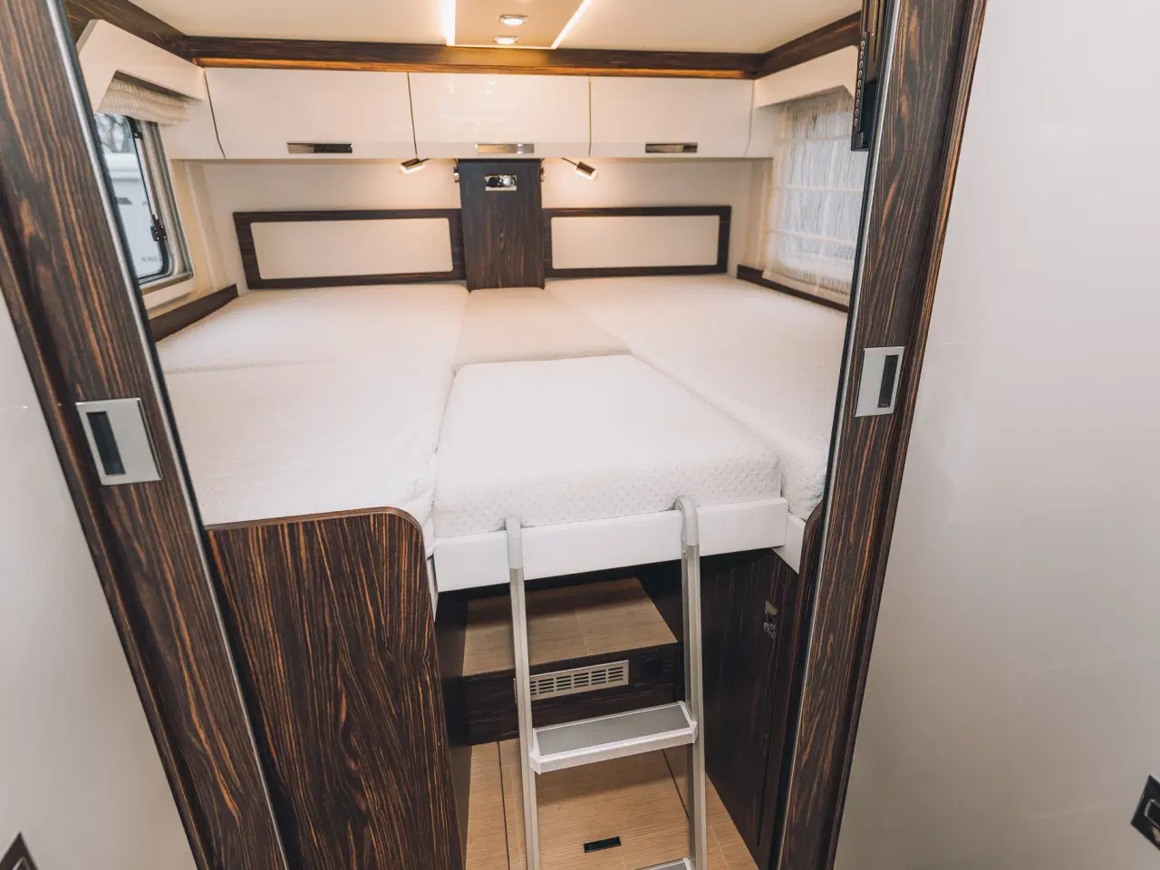 Billede 8 - Bürstner Elegance I 910 – luksuriøs helintegreret 