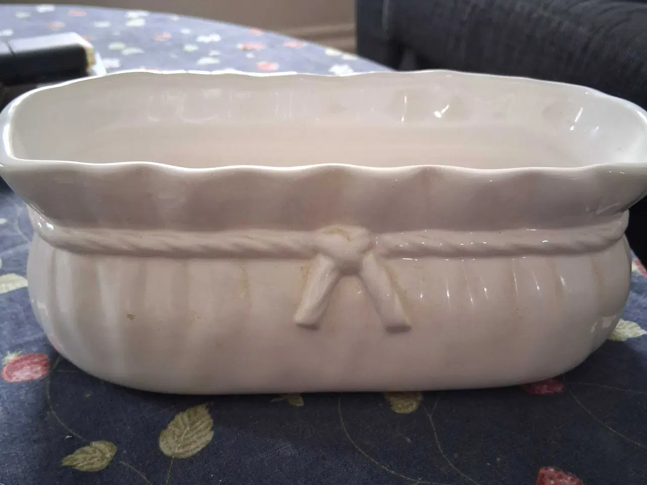 Billede 1 - Lidt forskelligt sælges