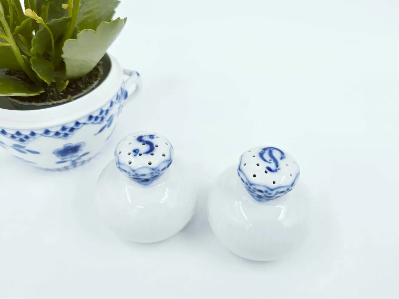 Billede 7 - Prinsesse Salt & Pebersæt 1 sortering Porcelæn 