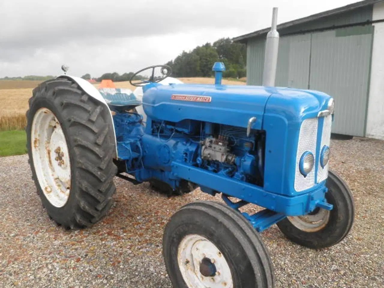 Billede 3 - Traktor Fordson super major.