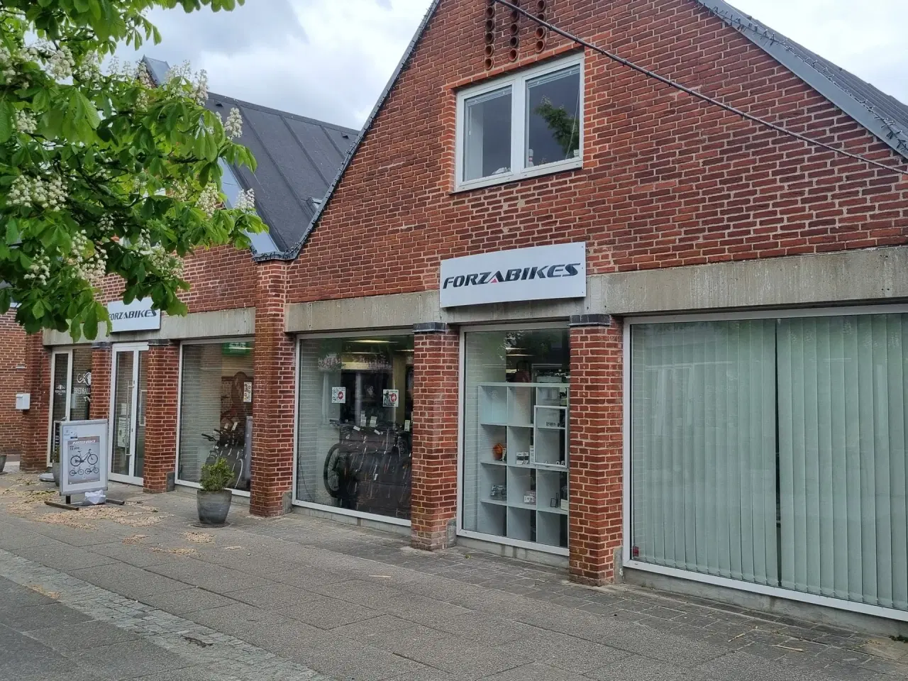 Billede 3 - Butik med bedste synlighed i Bredballe Center