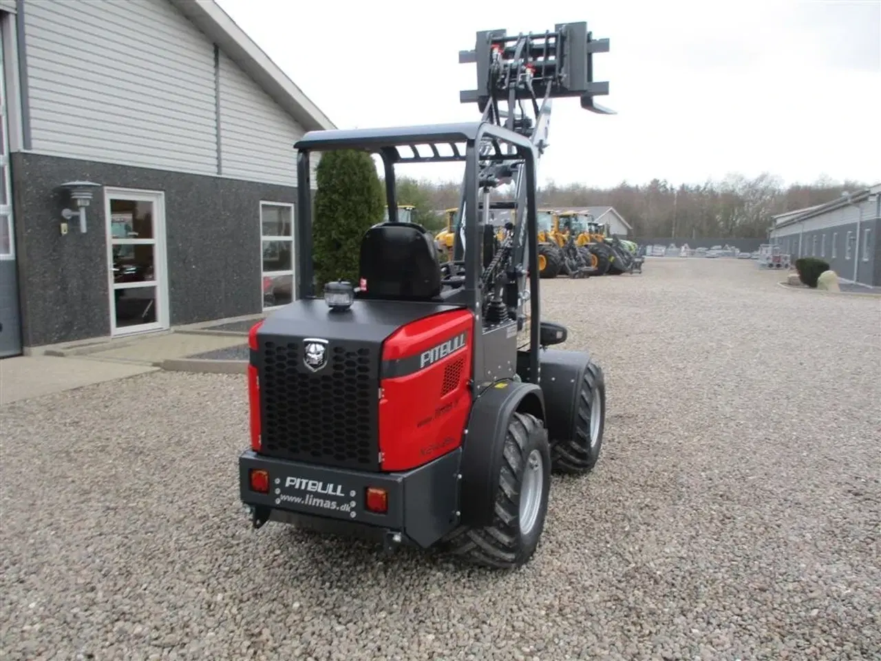 Billede 8 - Pitbull X24-26V med lyspakke og 400mm hjulmontering.