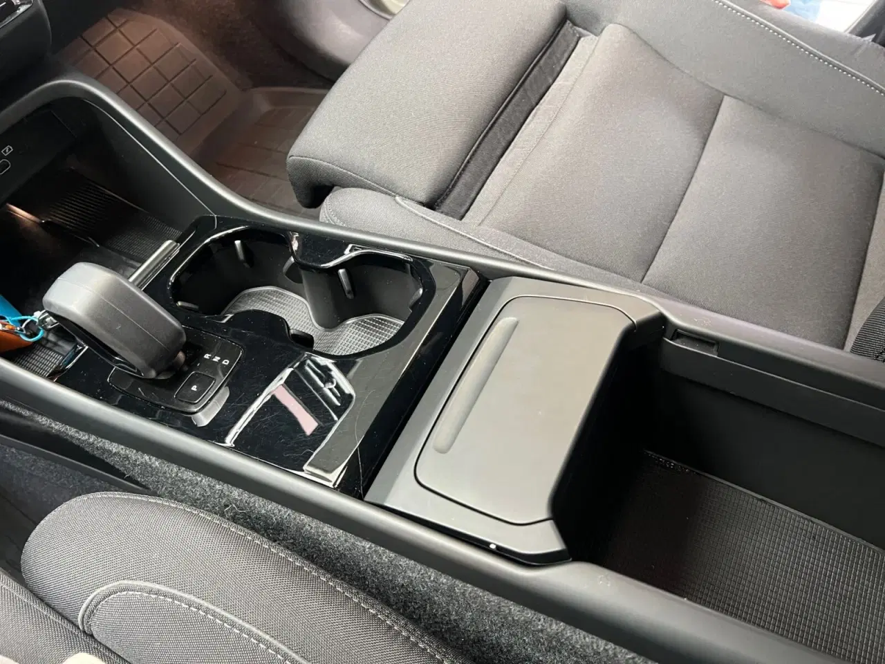 Billede 24 - Volvo XC40  P6 ReCharge Plus