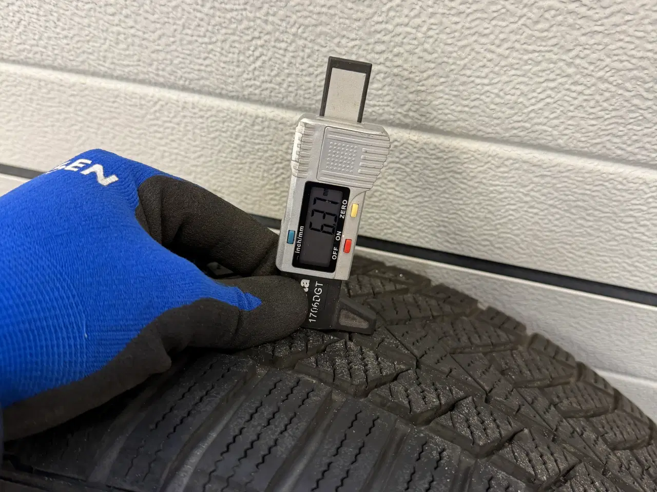 Billede 12 - Originale vinterhjul ID.7 - Næsten nye