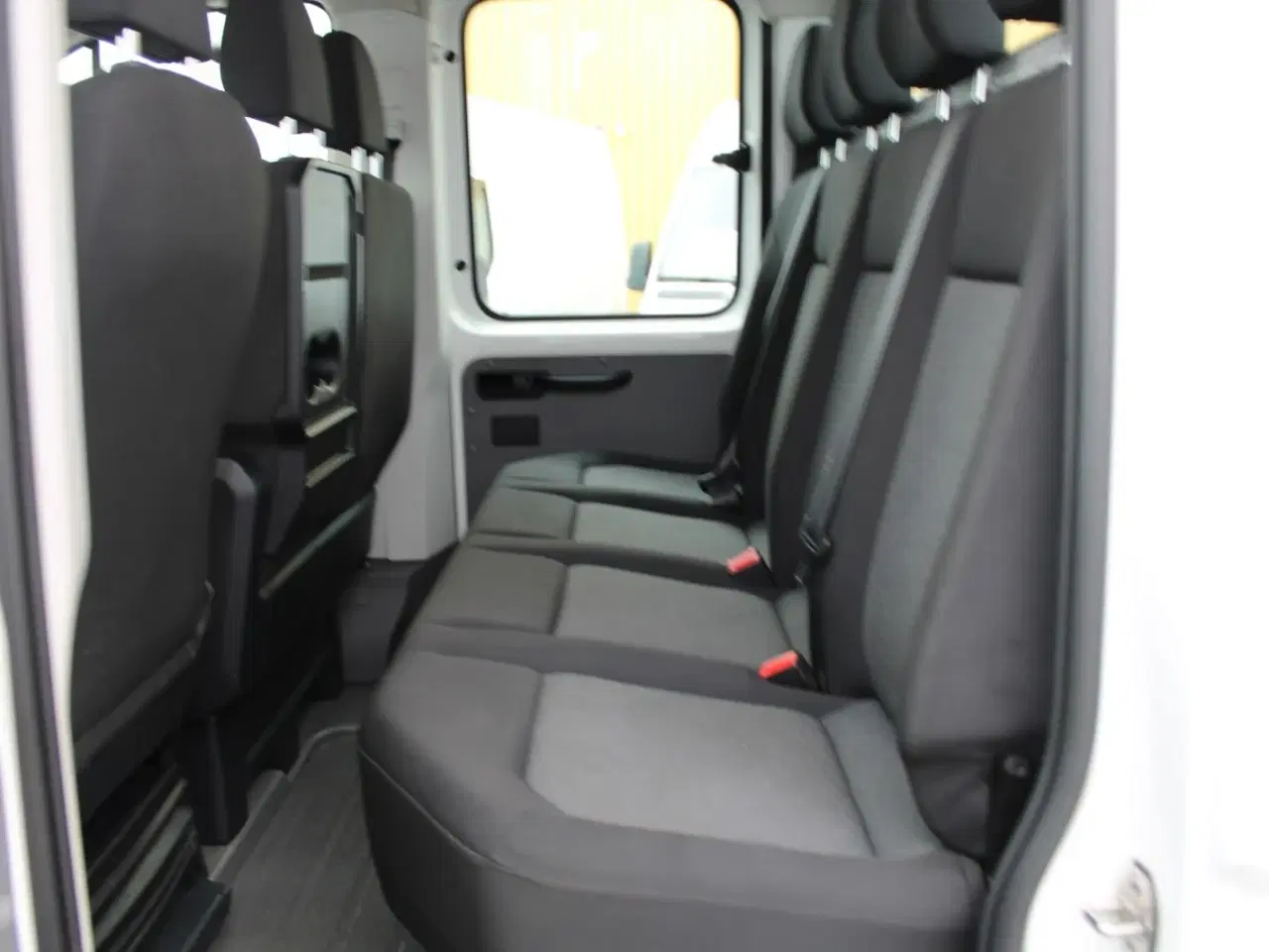 Billede 7 - VW Crafter 35 2,0 TDi 177 Mandskabsvogn m/lad L4 aut.