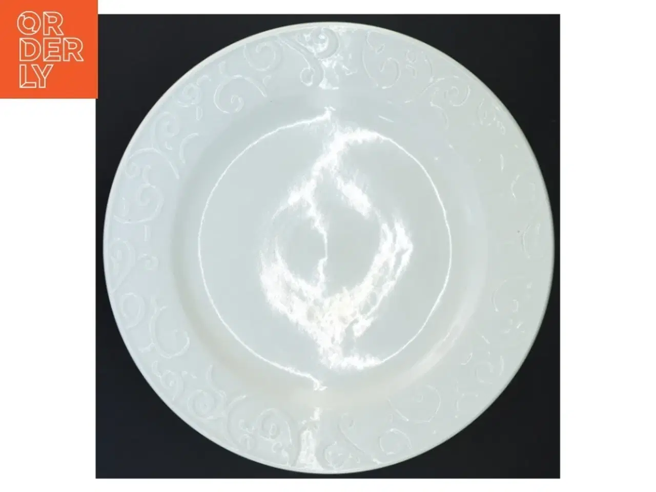 Billede 3 - Hvide porcelænstallerkener (str. Diameter 26 cm)