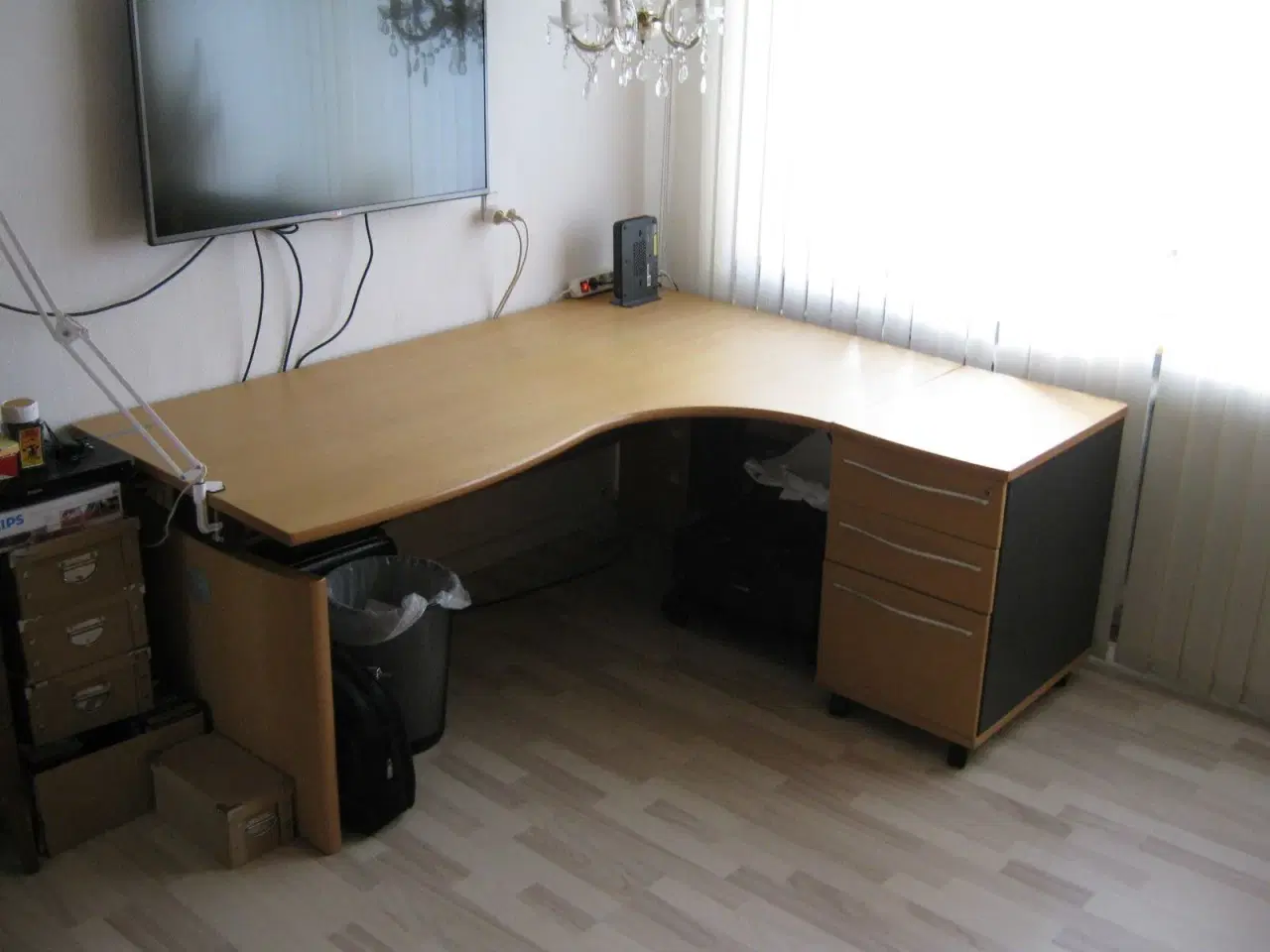 Billede 5 - Skrivebord til salg