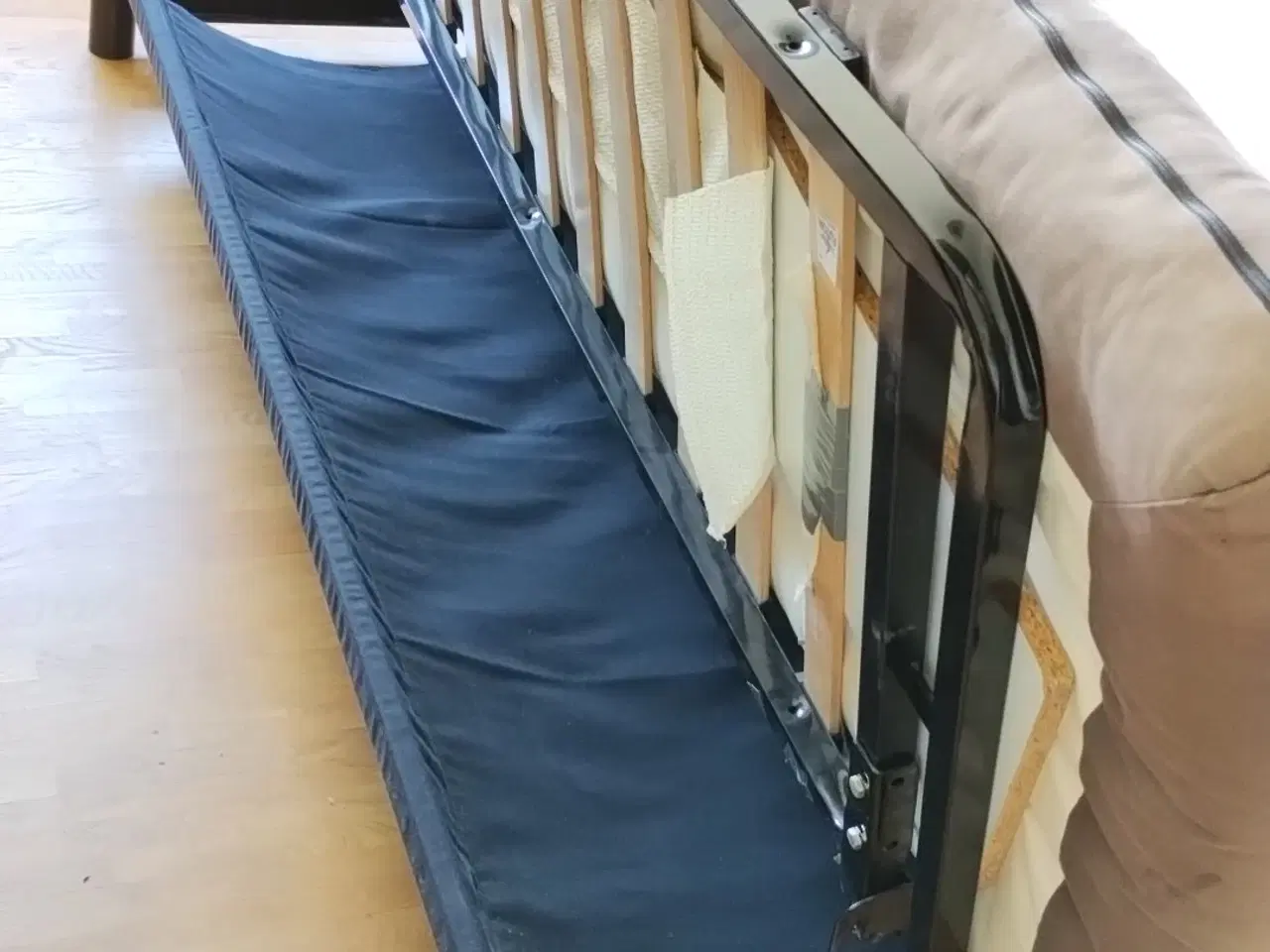 Billede 4 - SoveSofa Bortgives