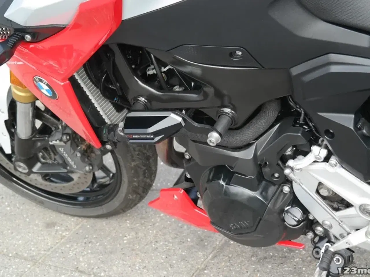 Billede 24 - BMW F 900 R MC-SYD       BYTTER GERNE