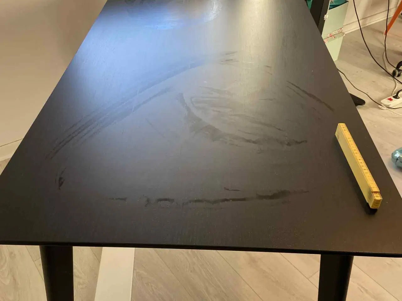 Billede 4 - Fint spisebord, sort LISABO