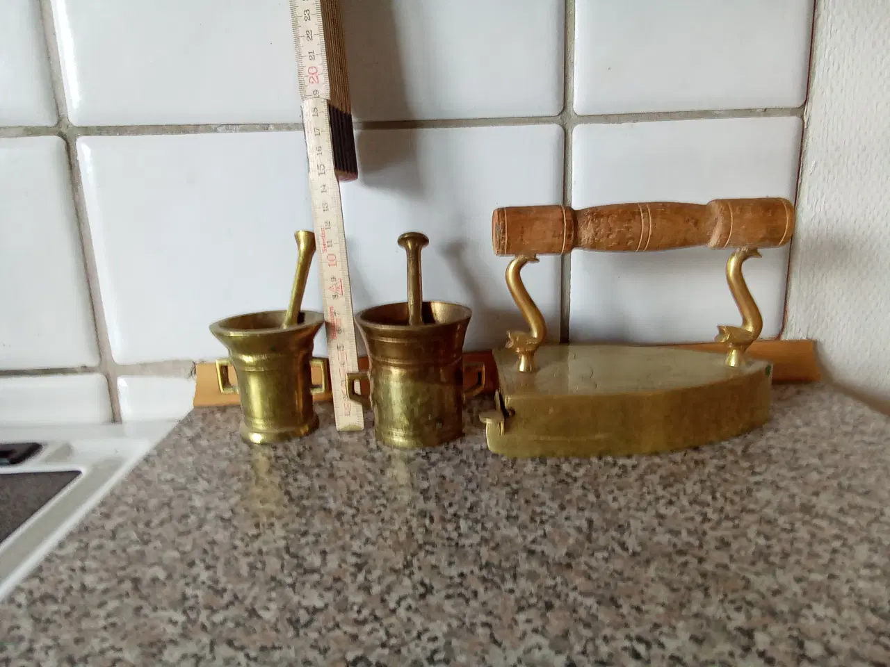 Billede 2 - Retro morter,strygejern i messing