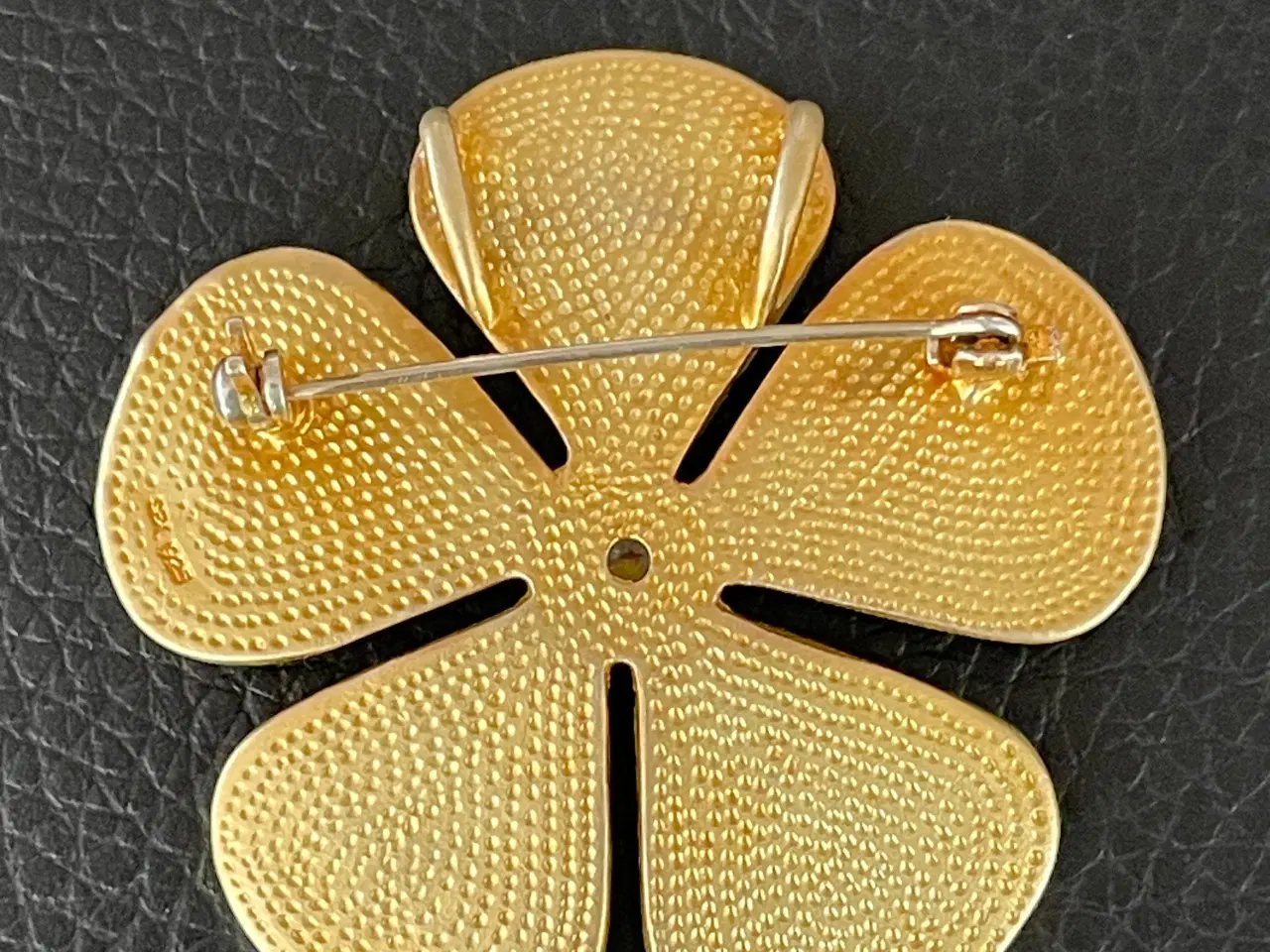 Billede 3 - Stor Guld blomst t. halskæde el. broche