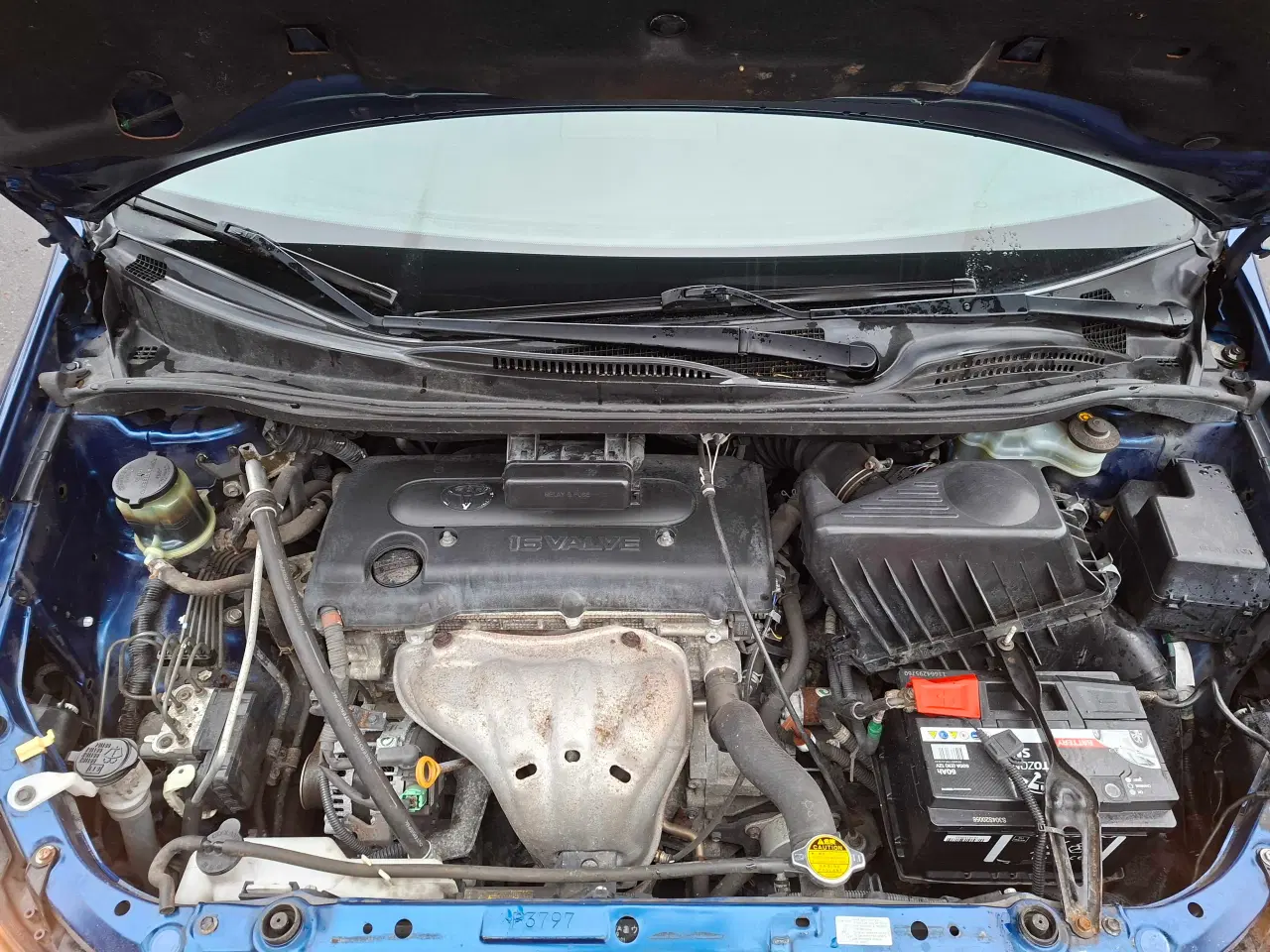 Billede 10 - Toyota Sportsvan - Nysynet, nedvejet og lav km.