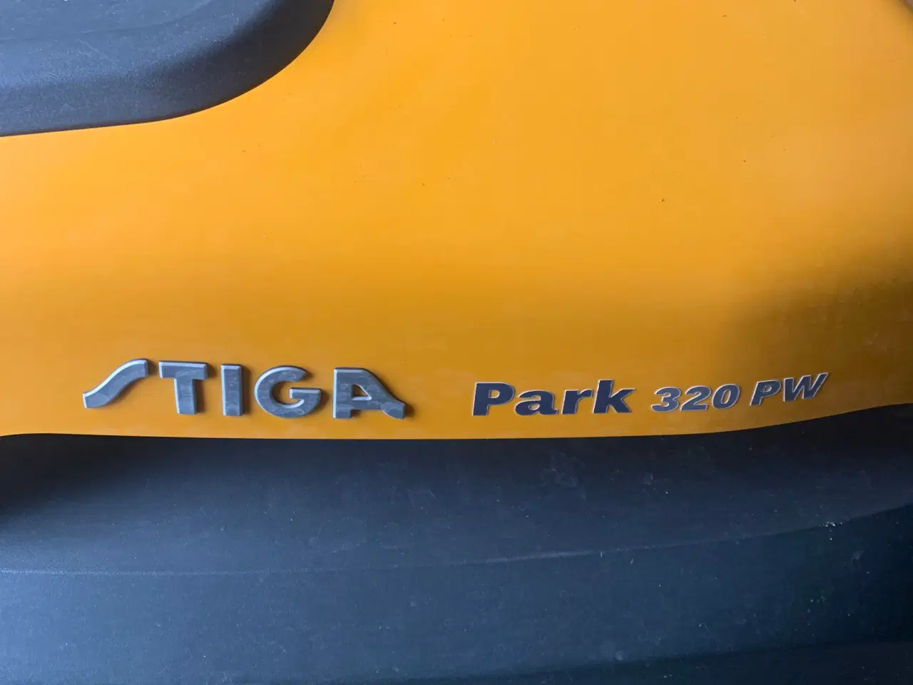 Billede 11 - stiga park 320 pw st 550 twin