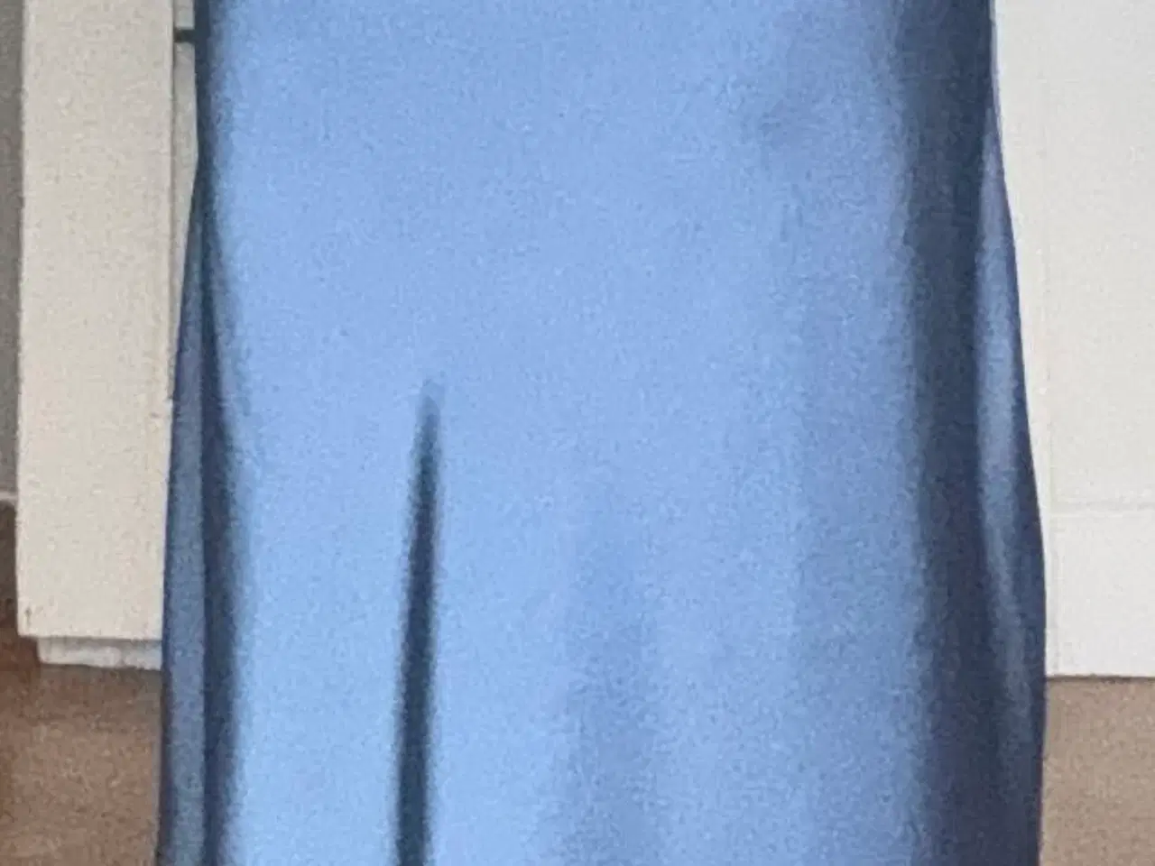 Billede 3 - Bro Noir nederdel str 42. Ny