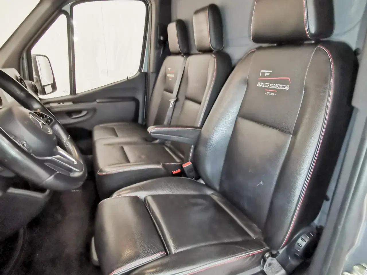 Billede 9 - Mercedes Sprinter 315 2,0 CDi A2 Hestetransport aut. FWD