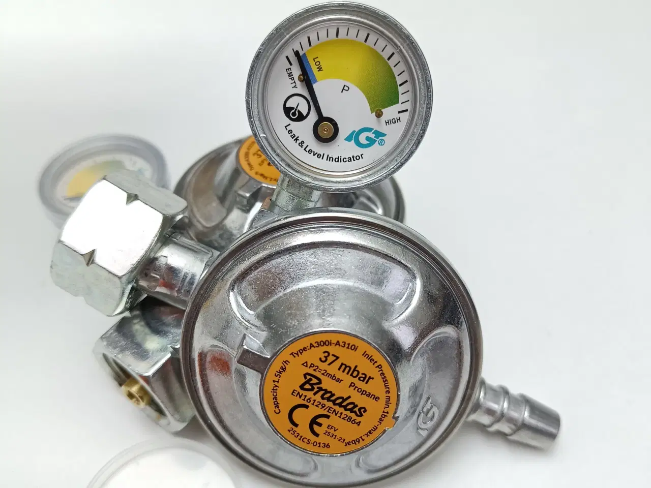 Billede 1 - NY! 37mbar Gasregulator + Manometer til Gasflaske