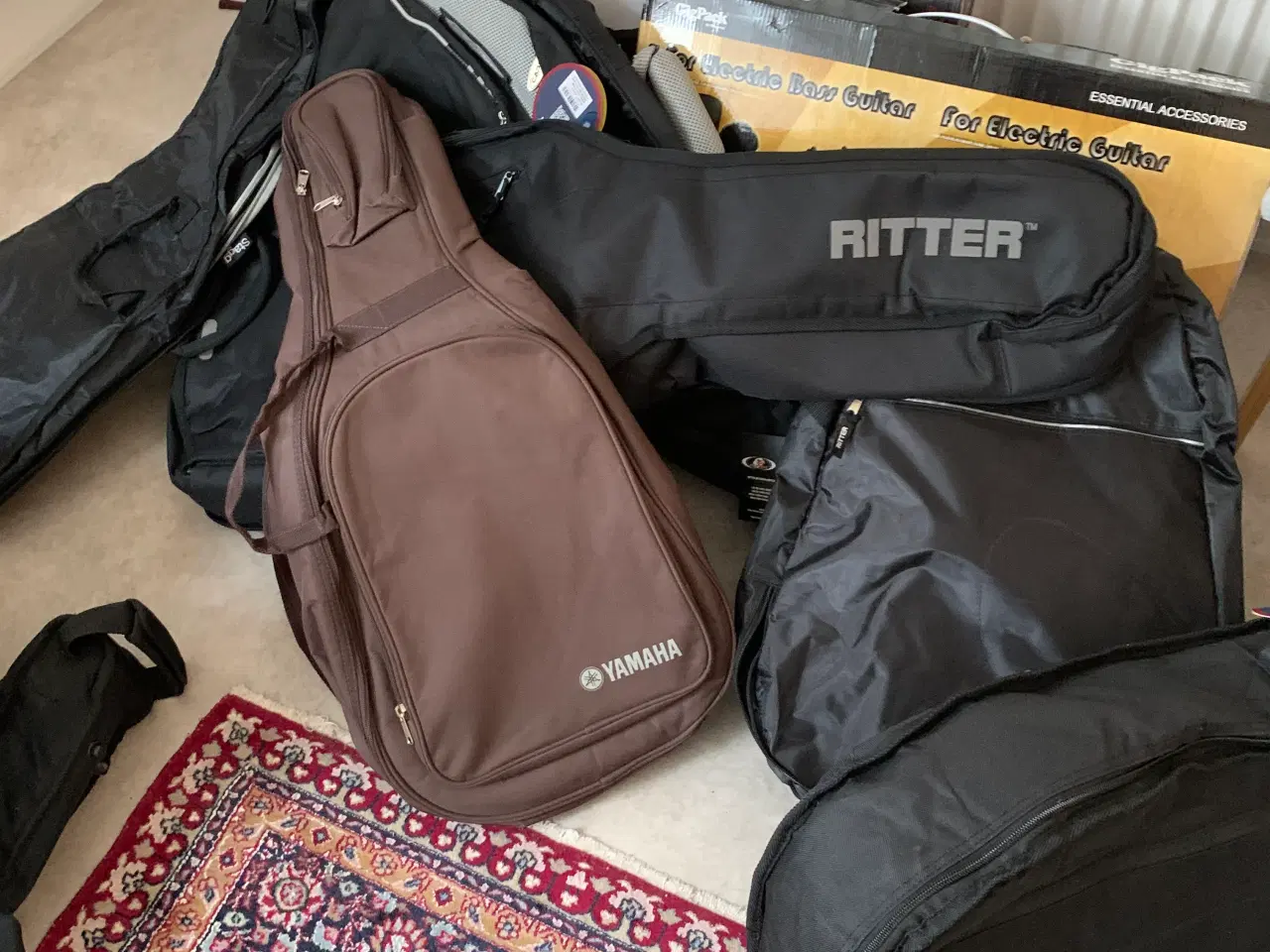 Billede 6 - Guitar overtræk i flere størrelser.