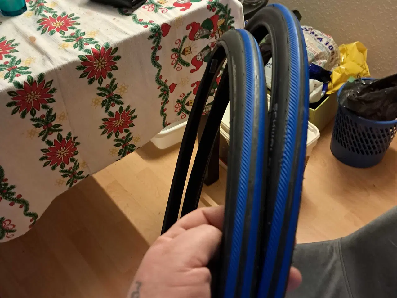 Billede 1 - Cykel dæk sælges 