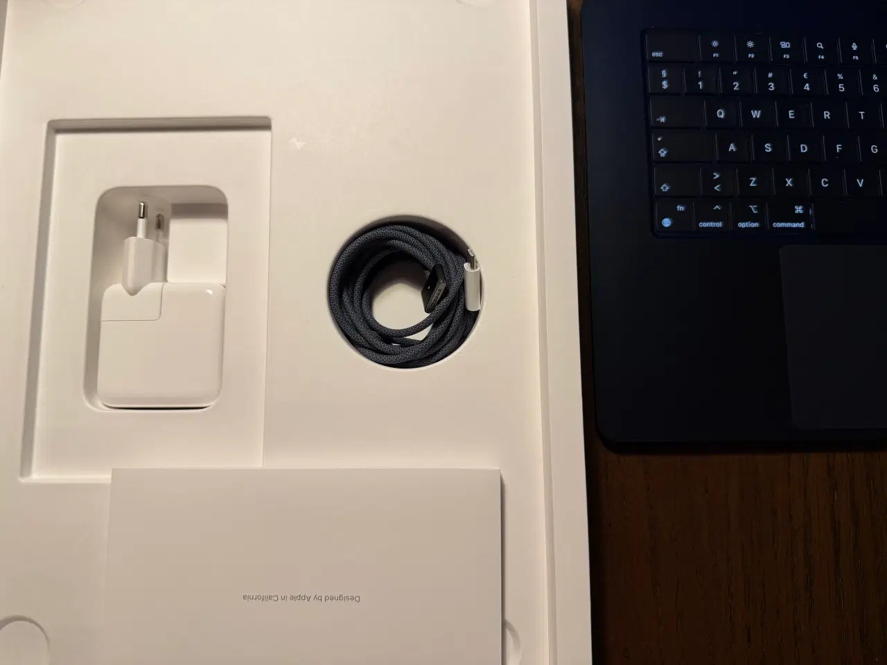 Billede 6 - MacBook Air 15” M2 8/256 GB 2023 99% batteri