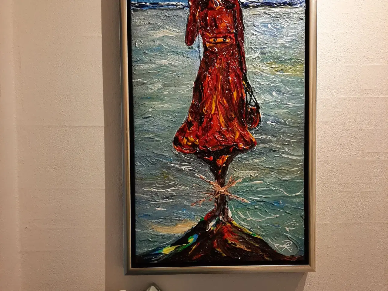 Billede 1 - Maleri  "Elegant kvinde i rødt ved Vadehavet"