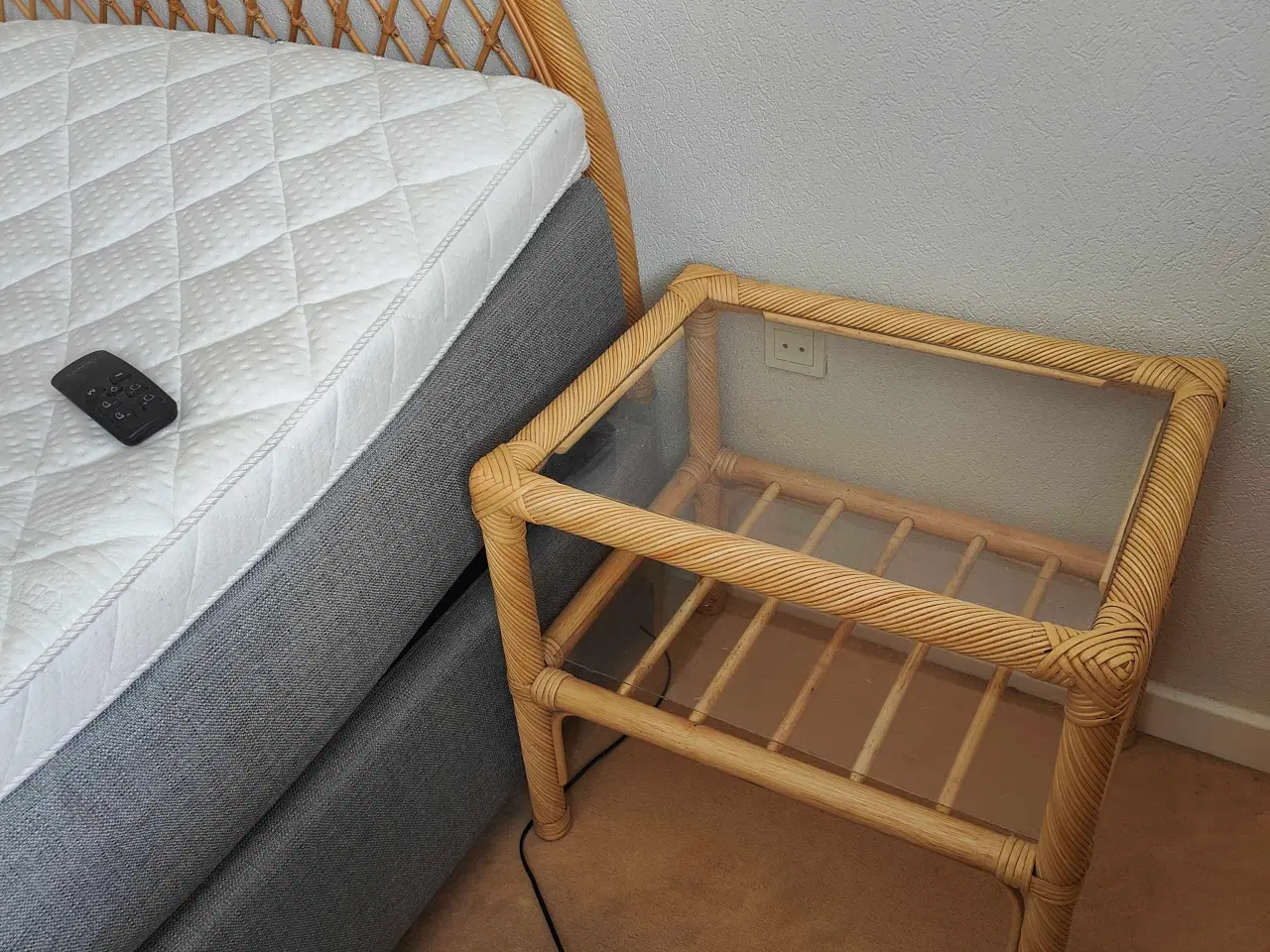 Billede 8 - To stk JENSEN elevations senge fra 2021