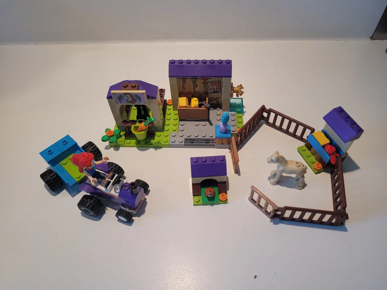 Billede 3 - Lego Friends, 41361 - Mias hestestald