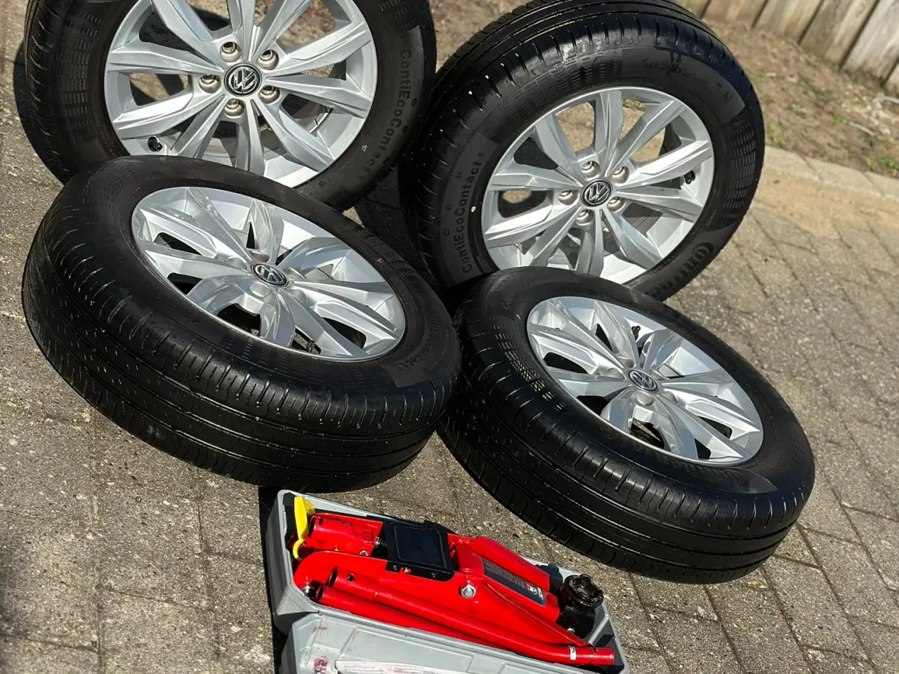 Billede 6 - VW Polo originale alufælge med Continental 