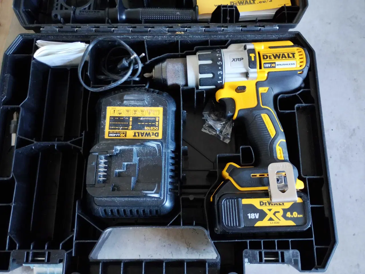 Billede 2 - Dewalt Slag/Boremaskine DCD996NT
