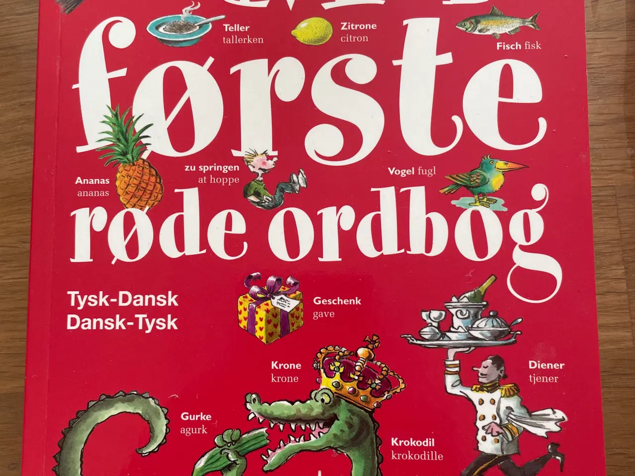 Billede 1 - Gyldendals Min første røde ordbog tysk-dansk
