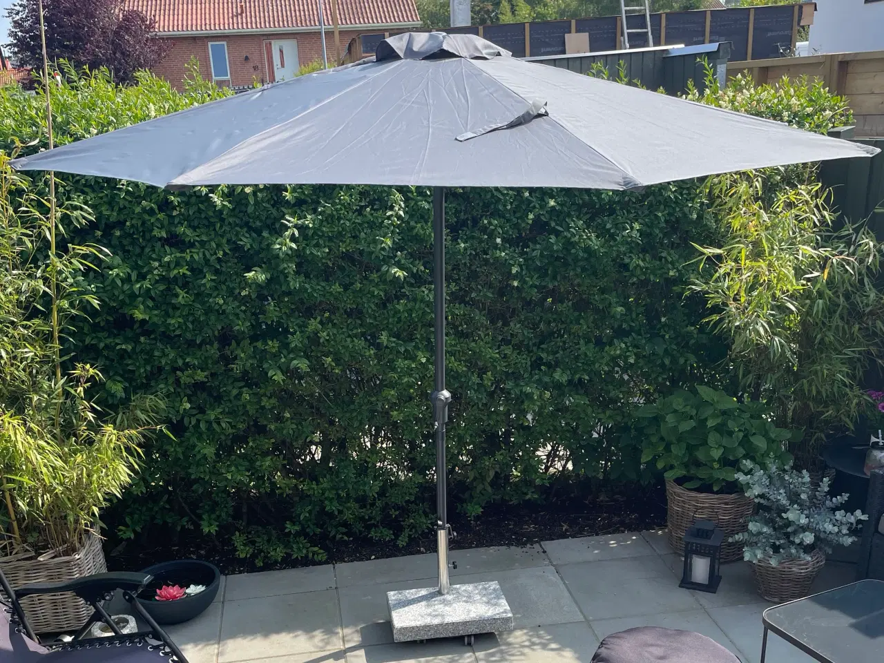 Billede 3 - Parasol til altan