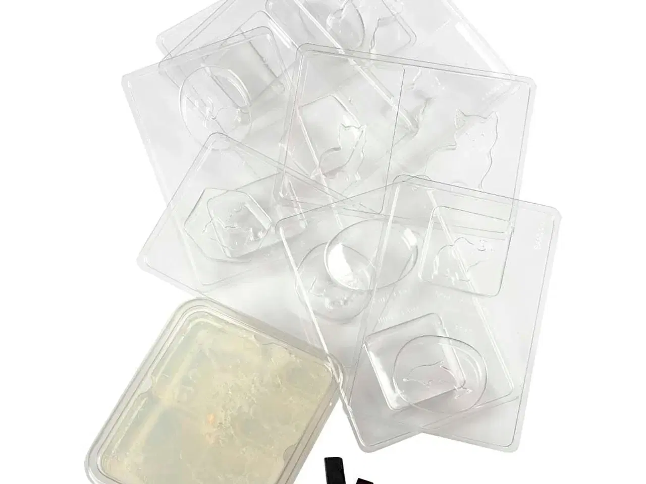 Billede 1 - Sæbe-værkstedet: Komplet sæt til sæbefremstilling