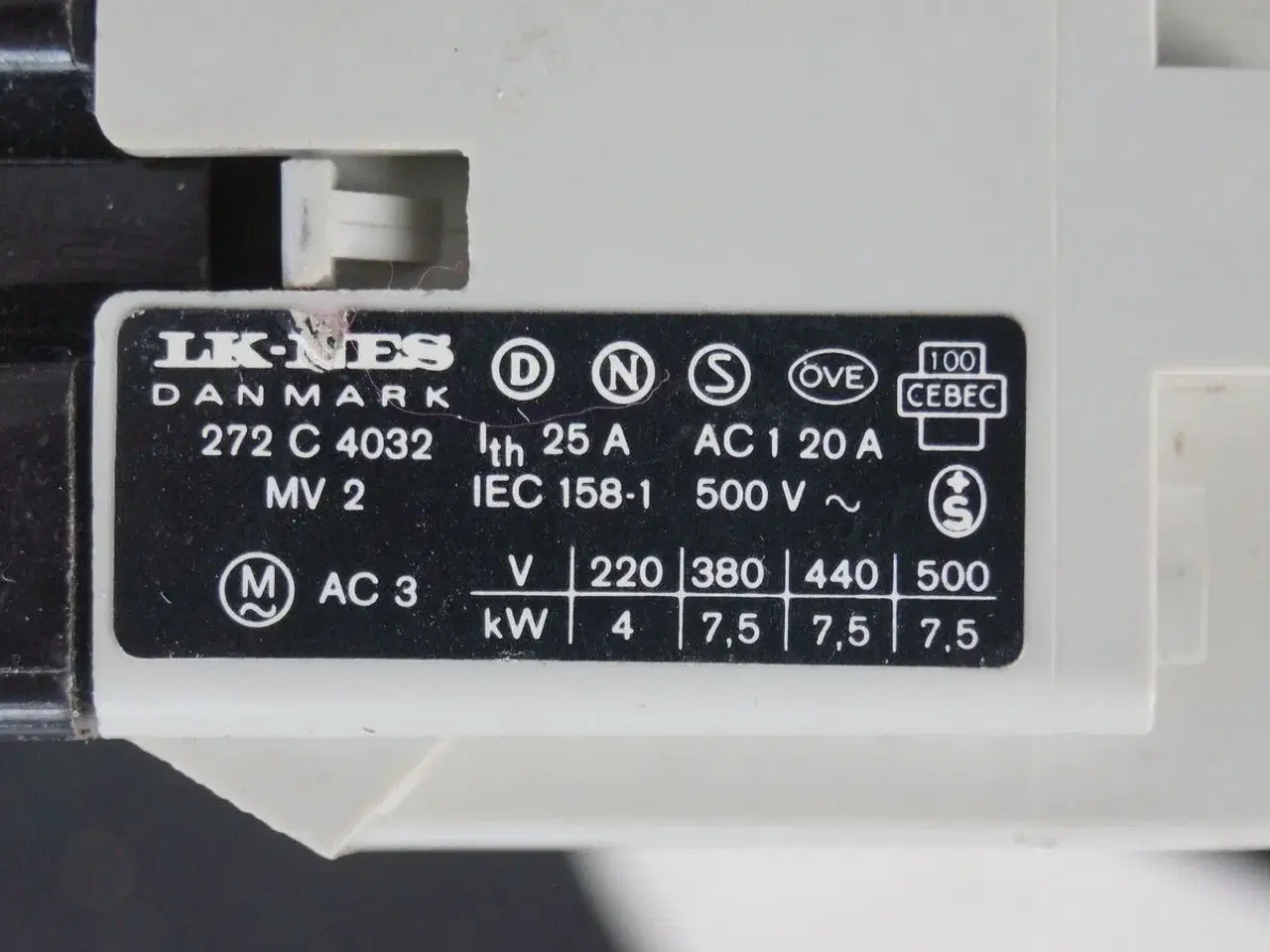 Billede 4 - LK-NES kontaktor MV2 220V spole