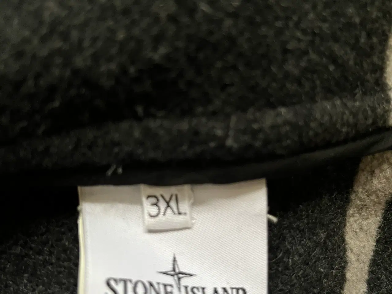 Billede 2 - Frakke af uld Stone Island