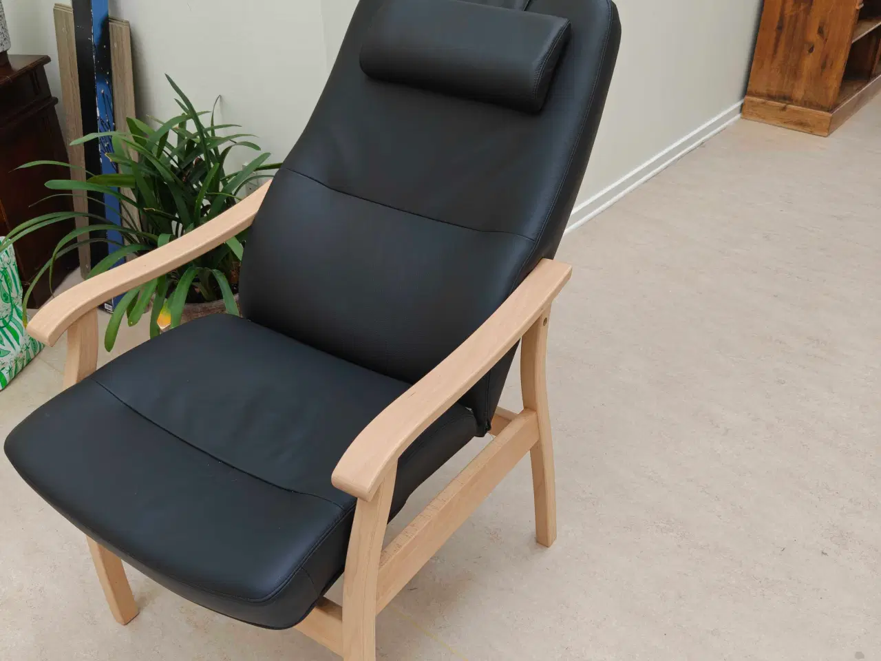 Billede 3 - Farstrup Applaus lænestol med nakkepude