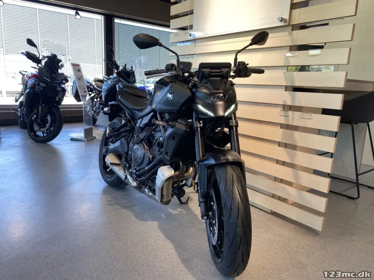Billede 5 - Yamaha MT-07 Y-AMT Hyper Naked