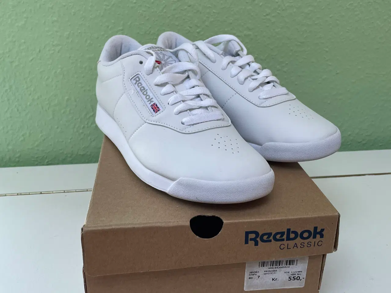 Billede 5 - Sko i Flere modeller / størrelser