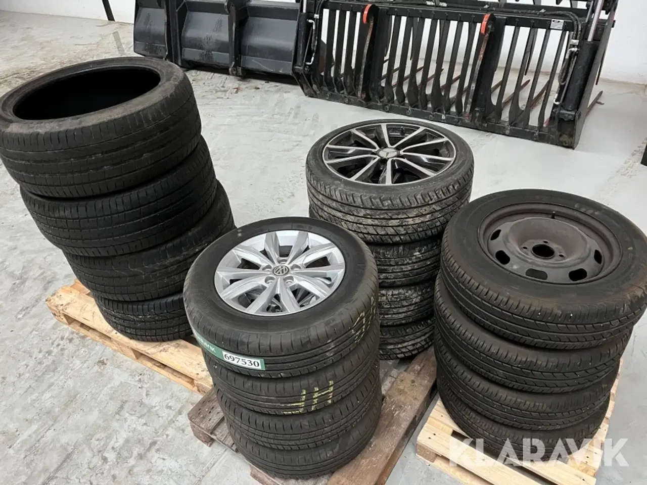 Billede 1 - Lot - komplethjul og dæk 4 sæt